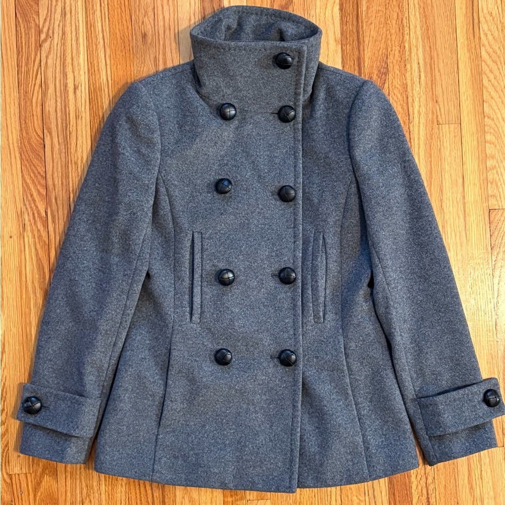 Aritzia Babaton Howell Charcoal Double-Breasted Pea Coat. Size small.